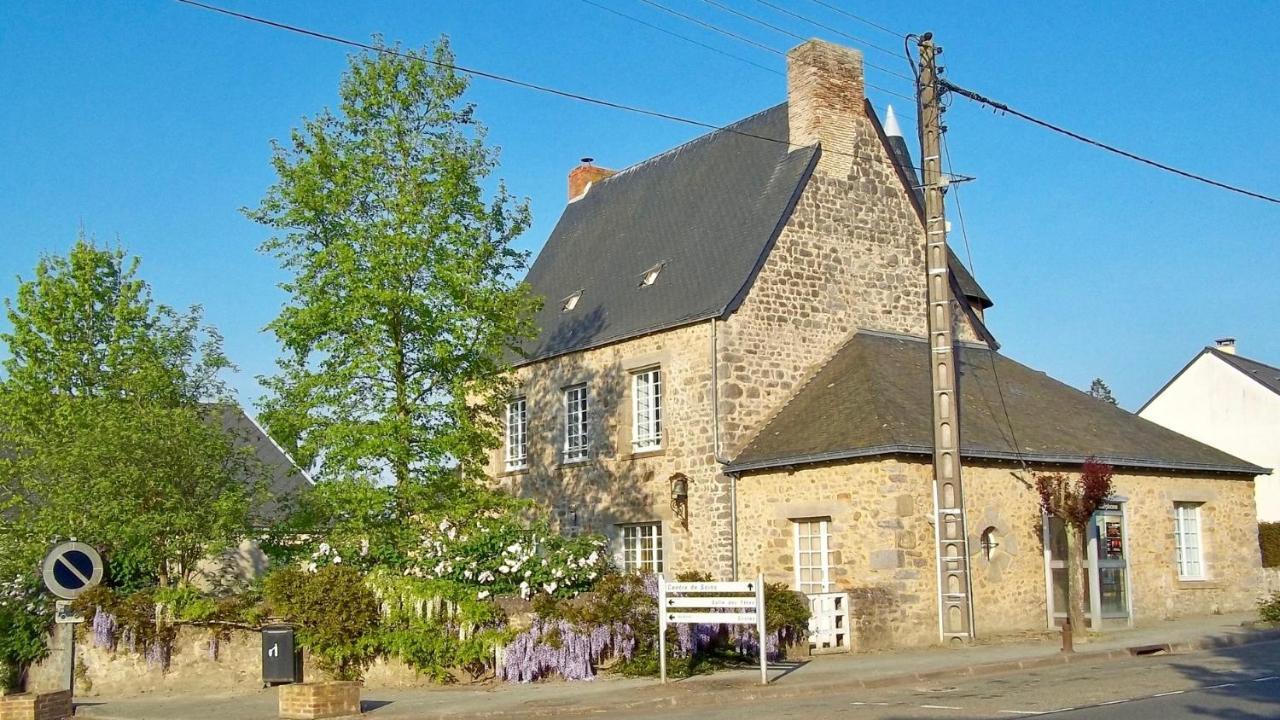 Manoir De La Grand'Cour Bed and Breakfast Soulgé-sur-ouette Εξωτερικό φωτογραφία
