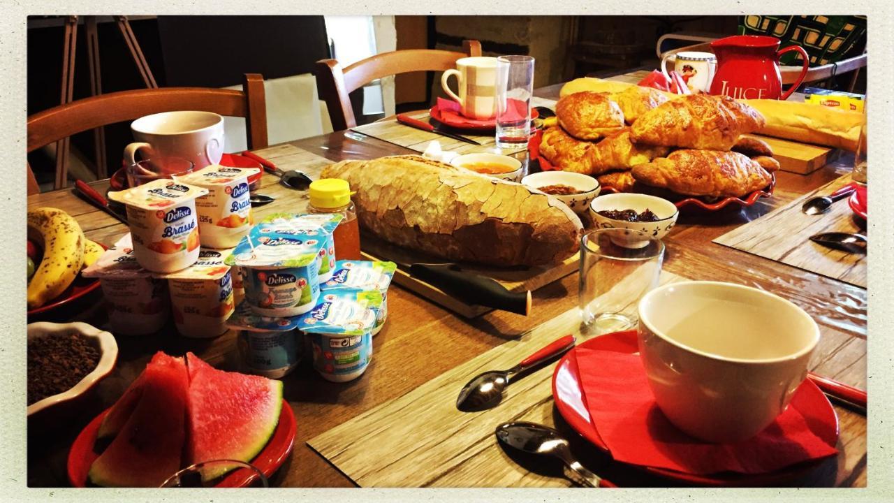 Manoir De La Grand'Cour Bed and Breakfast Soulgé-sur-ouette Εξωτερικό φωτογραφία